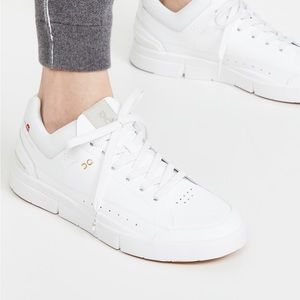 On The Roger Center Court Sneakers